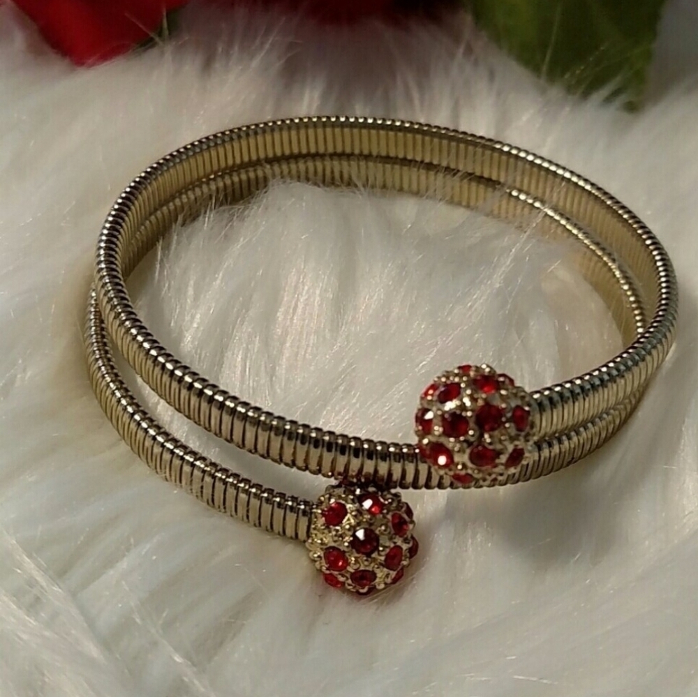 White House Black Market Goldtone Wrap Bangle Bracelet With Red Rhinestones OS